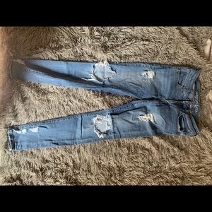 American eagle ripped jeans